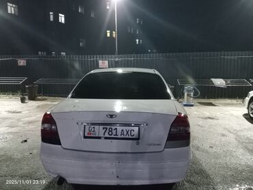 крыло гольф 2: Daewoo Nubira: 2000 г., 1.5 л, Автомат, Бензин, Седан