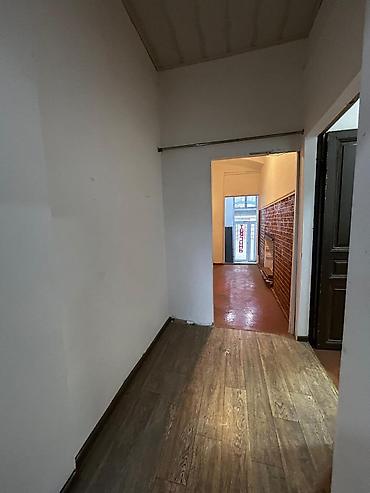 Mənzillər: Bakı, Kubinka, 4 otaqlı, Köhnə tikili, m. Nizami, 85 kv. m — 10