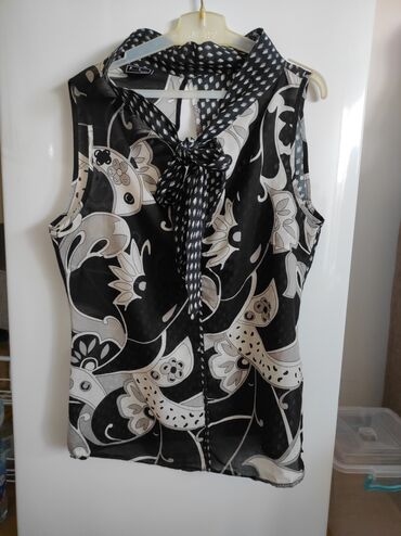 Bluze: S (EU 36), Pamuk, Cvetni, Sa ilustracijom, bоја - Crna na lalafo.rs — 5 Bluze: S (EU 36), Pamuk, Cvetni, Sa ilustracijom, bоја - Crna — 5