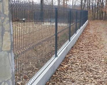 Proizvodi od rolovanog metala, metalni kanali: Panel 3d 153x200 4mm. Panelna ogradafence system dooTel.Bulevar Kralja — 10