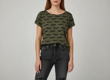 champion oversized t shirty: Reserved, Women`s T-shirt, size XS at lalafo.pl champion oversized t shirty: Reserved, Women`s T-shirt, size XS