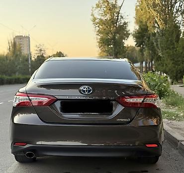 Toyota: Toyota Camry: 2018 г., 2.5 л, Автомат, Гибрид, Седан — 4