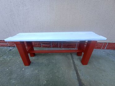 Stolovi: Sto i klupe za slave,veselja i slično,sto drveni-rasklopiv, debljina — 8