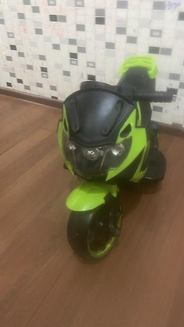 Uşaq üçün elektrikli motosiklet (yaş 2-5 üçün uyğundur) - Rəng