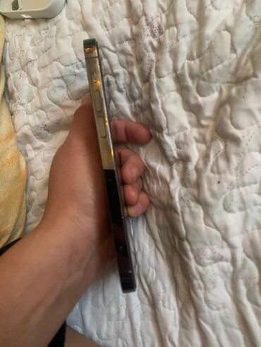 Apple iPhone: IPhone 12 Pro, Б/у, 128 ГБ, Графит, Чехол, 88 % — 4