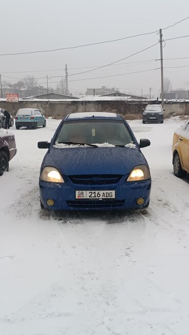 Kia: Kia Rio: 2003 г., 1.4 л, Механика, Бензин, Седан