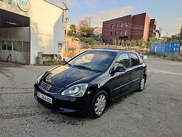 дымит мотор: Honda Civic: 2004 г., 1.7 л, Механика, Бензин, Хэтчбэк — 1