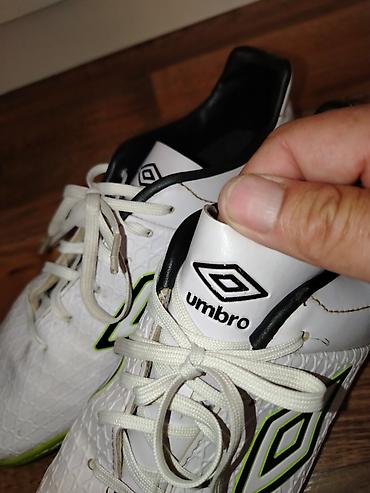 Patike: Patike za fudbal UMBRO br 38 su u odlicnom stanju sa sitnim tragovima — 6
