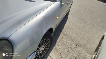 пакрышка на фит: Mercedes-Benz E-Class: 1997 г., 2.3 л, Механика, Бензин, Седан