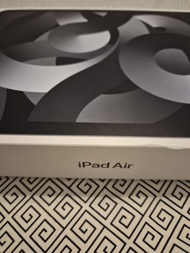 Tableti: Apple Ipad Air 5 generacije, kupljen u Americi. Novo, nikada — 3