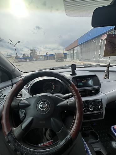 капот нива: Nissan Almera Tino: 2003 г., 1.8 л, Механика, Бензин, Минивэн — 7