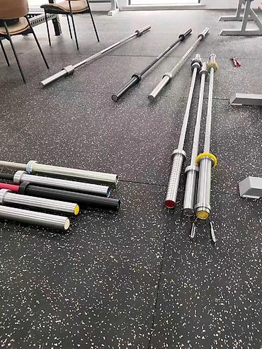 Модульные покрытия, пазлы: Плитка-коврик из резиновой крошки с замком «пазл» для спортивных и — 38