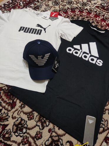 мужская одежда emporio armani: Футболка Adidas (original) размер L (175см), цена 1300сом. Футболка