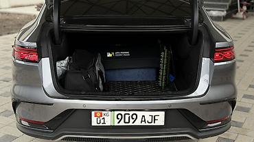wuling mini ev: BYD : 2022 г., Автомат, Электромобиль, Седан — 7