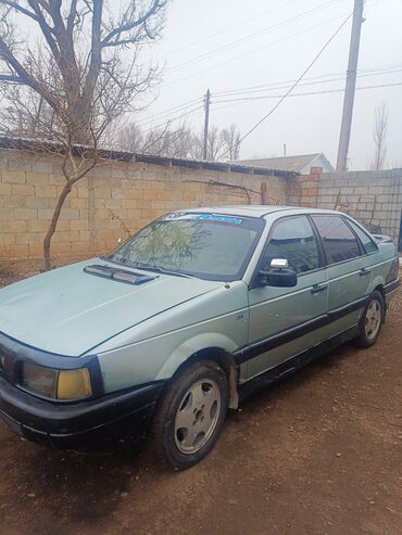 пассат универсалга алмашам: Volkswagen Passat: 1989 г., 1.8 л, Механика, Бензин, Седан