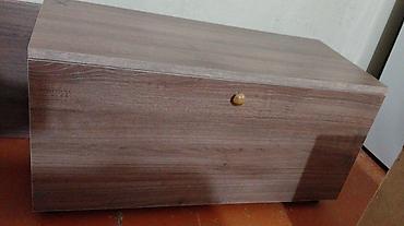 Ev üçün mebel: Açılan ön qapaqlı, rəfli kompakt dolab - Material: ağac teksturalı — 2