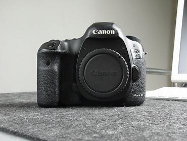 скоро: Canon EOS 5D III   Cостояние очень хорошее. Потёртости есть, но не — 1