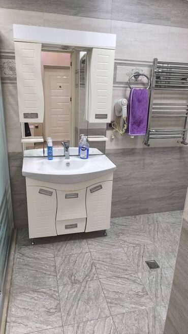 Uzunmüddətli kirayə mənzillər: Kirayə mənzil!Yasamal rayonu Məhəmməd Xiyabani küçəsi,Tibb kollecin -da lalafo.az — 9 Uzunmüddətli kirayə mənzillər: Kirayə mənzil!Yasamal rayonu Məhəmməd Xiyabani küçəsi,Tibb kollecin — 9