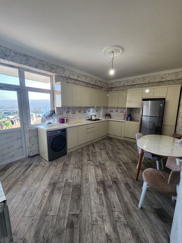 Yeni tikili: 3 otaqlı, Yeni tikili, 93 kv. m -da lalafo.az — 3 Yeni tikili: 3 otaqlı, Yeni tikili, 93 kv. m — 3