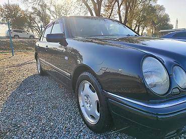 avante 2017: Mercedes-Benz E-Class: 1997 г., Бензин, Седан — 4
