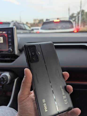 охладитель телефона: Poco F4 GT, Б/у, 256 ГБ, цвет - Черный, 2 SIM