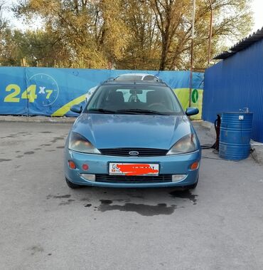 Другой транспорт: Срочно!! FORD FOCUS 2001год объем 1.8 матор каробка хороший обмен