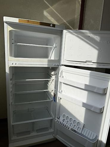 печка для пекарня: Холодильник Indesit, Б/у, Двухкамерный, 60 * 150 * — 2