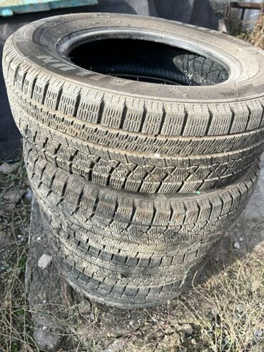 шины r14c: Комплект зимних шин (без дисков) - Размер: 185/70 R14 - Индекс