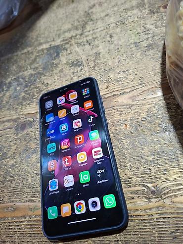 mi printer: Xiaomi Mi 8 Lite, 64 GB, rəng - Qara, 
 Qırıq, İki sim kartlı, Face ID — 2
