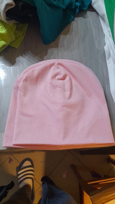 Kape: Pamučne beanie kape – jednobojne - Model: klasična beanie kapica bez — 9