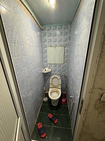 razın: Bakı, 9-cu mikrorayon, 1 otaqlı, Köhnə tikili, m. Memar Əcəmi, 35 kv. m — 3
