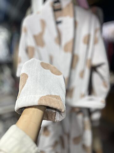 Халаты: Банные халаты Теплый халат Вафельный халат Махровый халат Халат после — 9