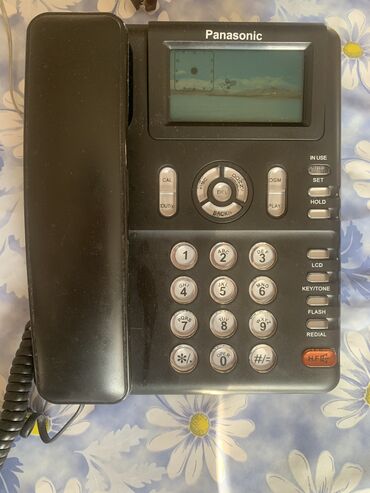 kx tem824ru офисная аналоговая атс panasonic: Стационарный телефон Проводной, Возможность настенной установки, Регулировка уровня громкости