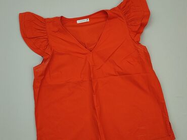 bluzki do czerwonych spodni: Блуза жіноча, M, стан - Дуже гарний