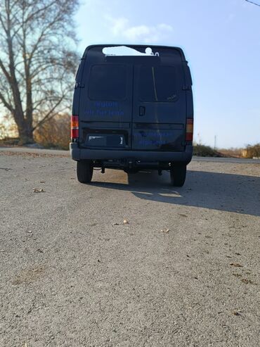 Ford: Ford Transit: 2.5 l | 1997 il 253200 km Van body type — 5