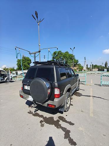 ниже: Nissan Patrol: 2003 г., 3 л, Автомат, Дизель, Внедорожник — 4