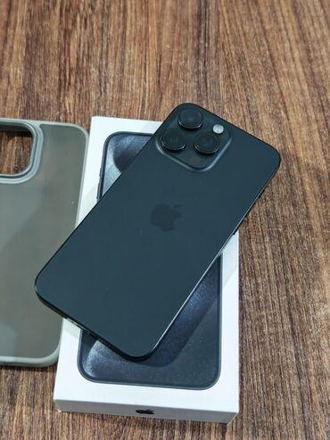 Apple iPhone: Apple iPhone iPhone 15 Pro Max, 256 GB, Black Titanium — 5