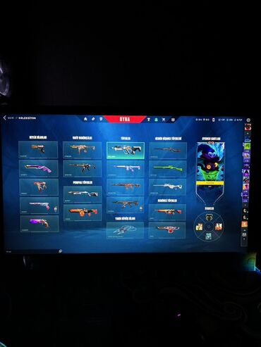 Digər oyun və konsollar: Cs2 oynadığım üçün satıram hesabın 800-900 manat dəyəri var 300-350 — 5