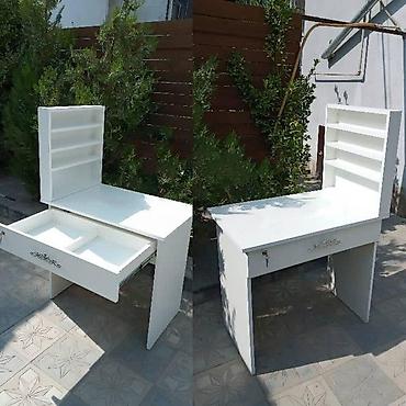 salon refleri: Düz masa, Siyirməsiz, Polkalı, Laminat — 9