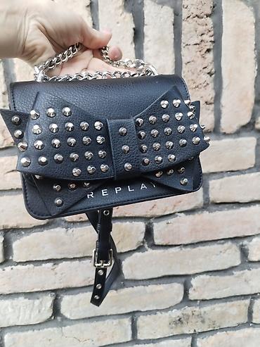 Putni koferi i torbe: Replay torba – kao nova - Model: mali crossbody/večernji format - — 7