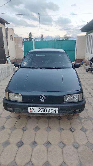 авто проект: Volkswagen Passat: 1990 г., 2 л, Механика, Бензин, Седан — 1