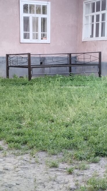 Тапчаны: Тапчан 260 x 210 x 92 м, Металл