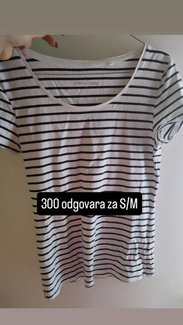 Majice kratkih rukava: Ženske majice kratkih rukava – više modela - Crna majica sa printom — 4