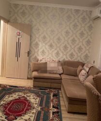 Uzunmüddətli kirayə mənzillər: Xəzər dairəsi yaxınlığında yerləşir. Qaz su işıq daimidir, ətrafda — 1