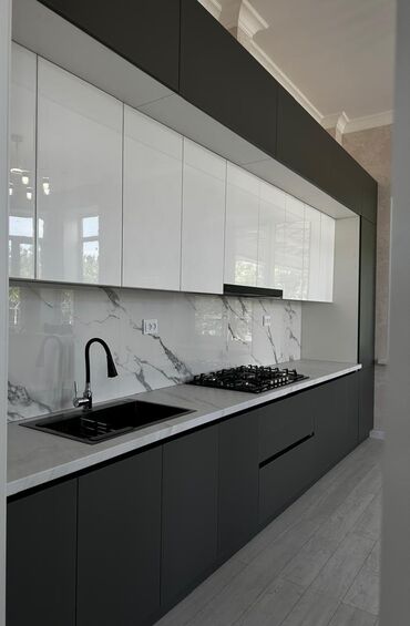 Кухонные гарнитуры: Современный кухонный гарнитур, разработанный для функциональности и — 4