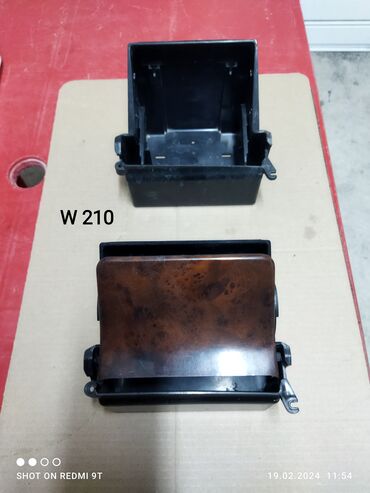 Digər salon aksesuarları: Həzi Aslanov metrosu yaxınlığında yerləşir . Qiyməti üzərində qeyd — 9