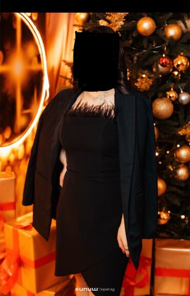 вечернее новое платье: Вечернее платье, Русалка, Короткая модель, Без рукавов, Перья, M (EU 38), L (EU 40), XL (EU 42)