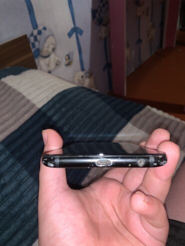 Samsung: Samsung Galaxy A6 Plus — 4