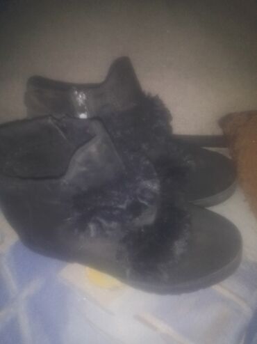 kosulja sa: Ugg boots, color - Black, 41