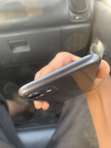 паровой утюг лаура стар: IPhone 11, Колдонулган, 128 ГБ, Black Titanium, Каптама, 76 %